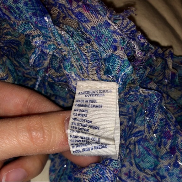 Multicolored Infinity Scarf 🦄 - Picture 4 of 5